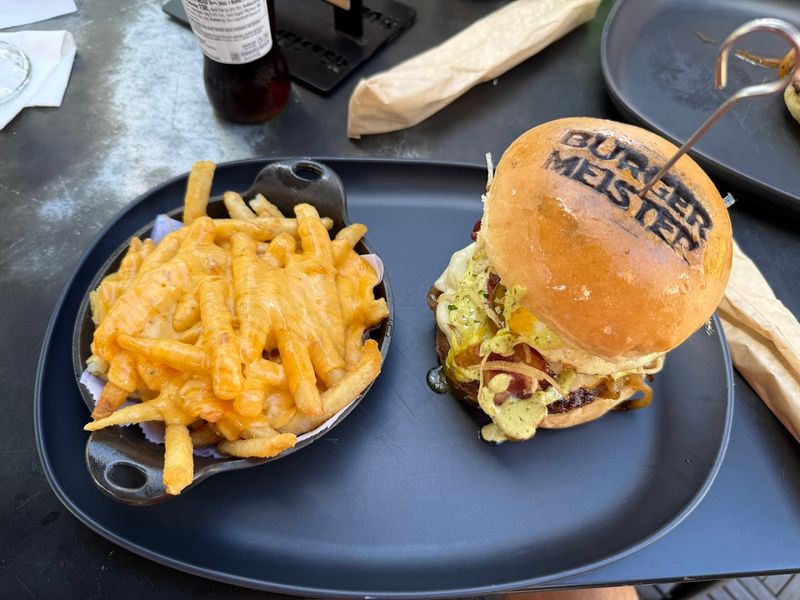 Service That Matches the Food Quality