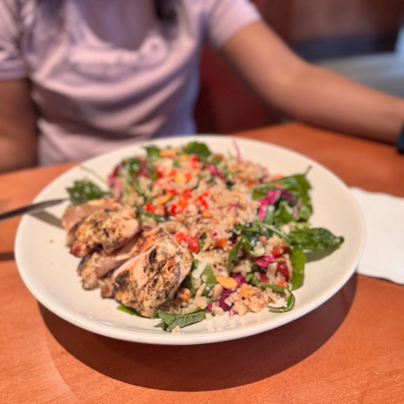 Salads, Bowls, and Lighter Fare That Satisfy