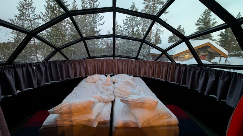 Kakslauttanen Glass Igloos (Finland)