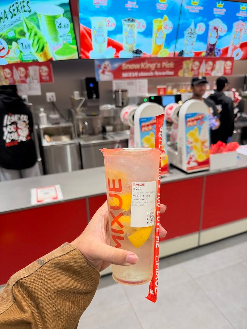 Bubble Tea and Fruit Drinks Worth Trying