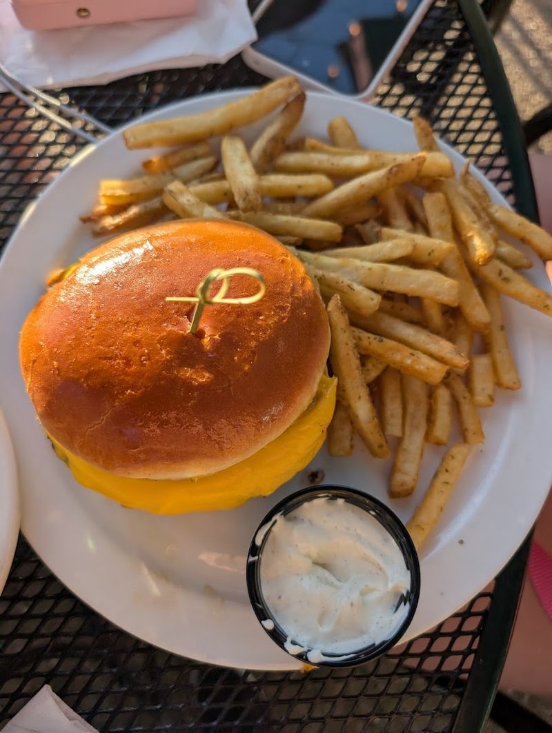 Live Music on the Patio and the Weekend Atmosphere