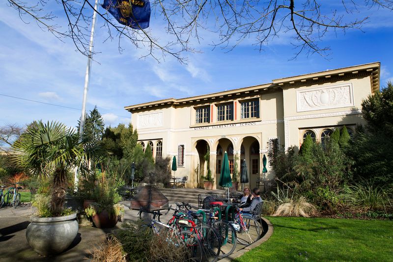 McMenamins Kennedy School - Portland