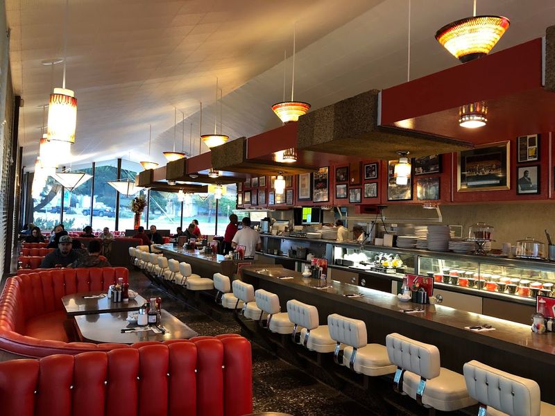 Pann's Restaurant — Los Angeles