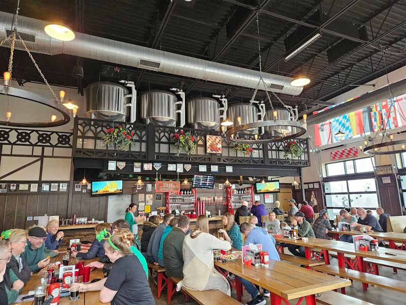 Harvest Hosts and Overnight Visitors