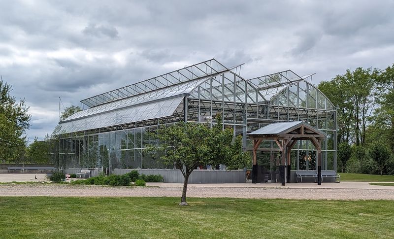 The Glasshouse and Conservatory That Change Everything