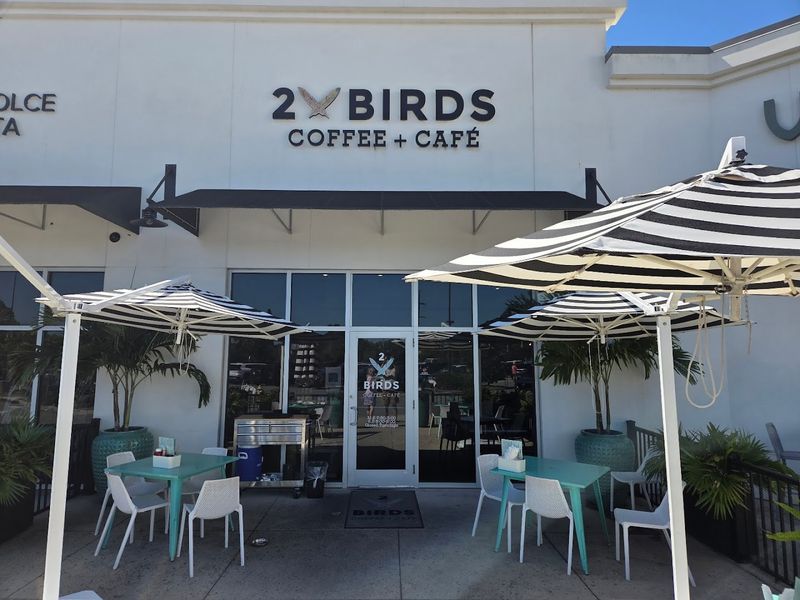 2 Birds Coffee & Cafe - Miramar Beach
