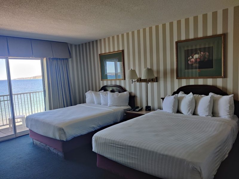 Rooms With Bay Views That Actually Deliver