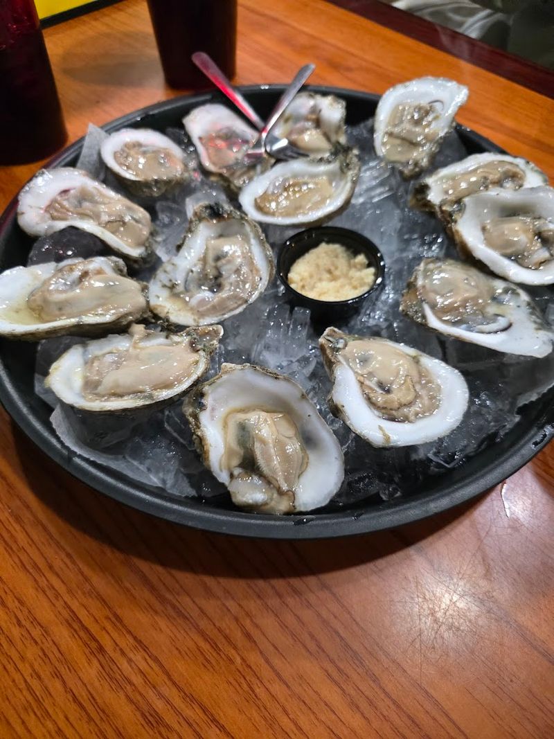 Oysters That Keep People Coming Back for Decades