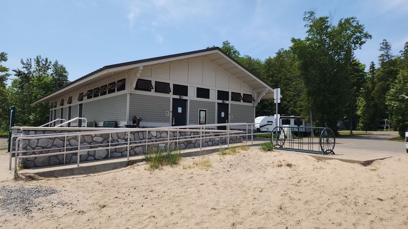 The Bathhouse That Actually Impressed Everyone