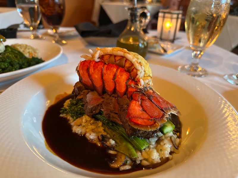 A Menu That Travels the World Without Leaving Florida