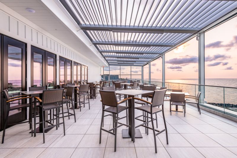 Pelham House Resort Rooftop - Dennis Port