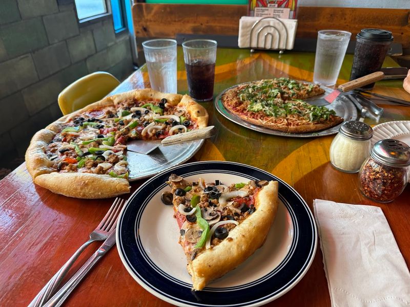 The Pizza That Keeps People Coming Back