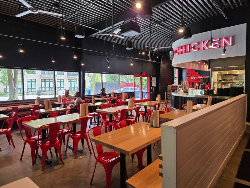 The Atmosphere: Casual Vibes With Real Personality