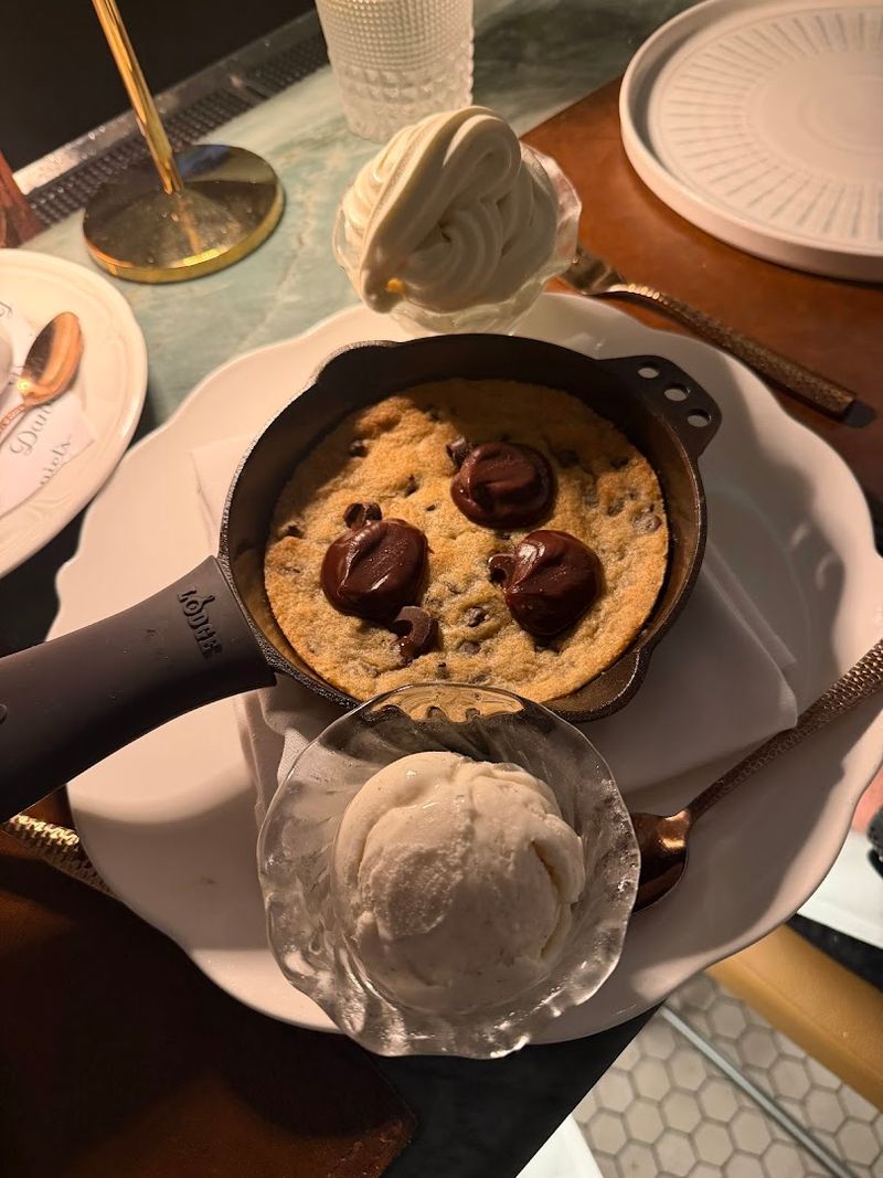 The Desserts That Close the Night Right