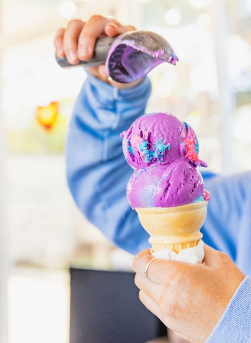 Hand-Dipped Ice Cream Done the Classic Way