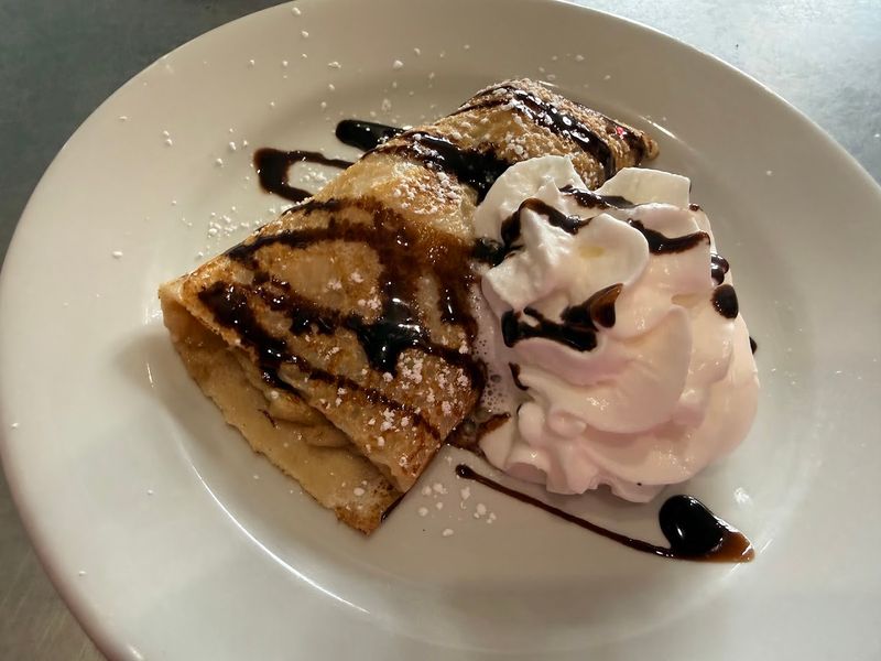 Mini Crepes for Those Who Want Just a Taste