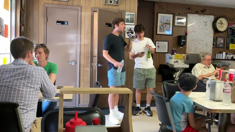 What to Expect With the Wait and the Hours