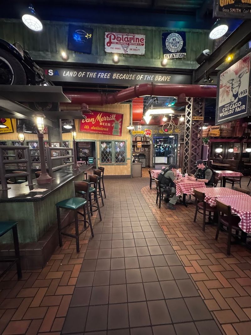 The Retro Atmosphere That Sets the Mood Before You Even Order