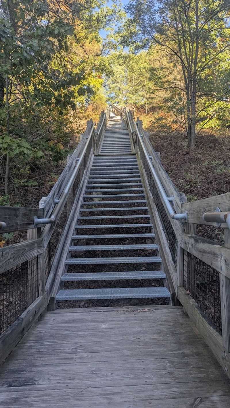 What the Staircase Down to the Water Is Really Like