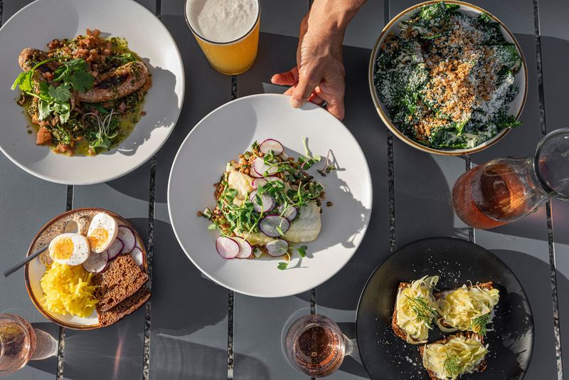 A Menu That Changes With the Land