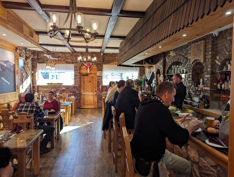 A Highland Chalet in the Middle of New Jersey