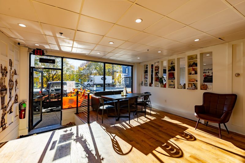 A Look That Breaks the BBQ Mold