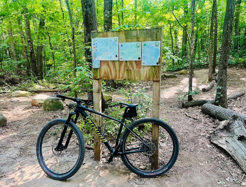 More Than 20 Miles of Pure Single-Track Variety