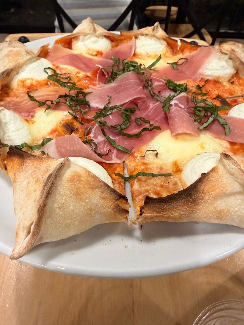 The Star-Shaped Pizza That Steals the Spotlight