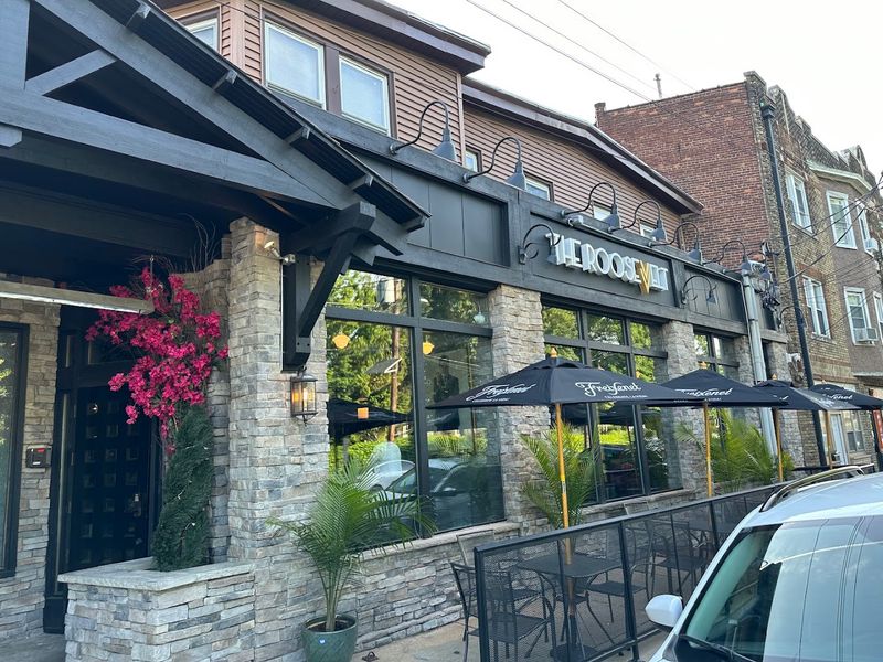 Operating Hours and the Best Times to Visit