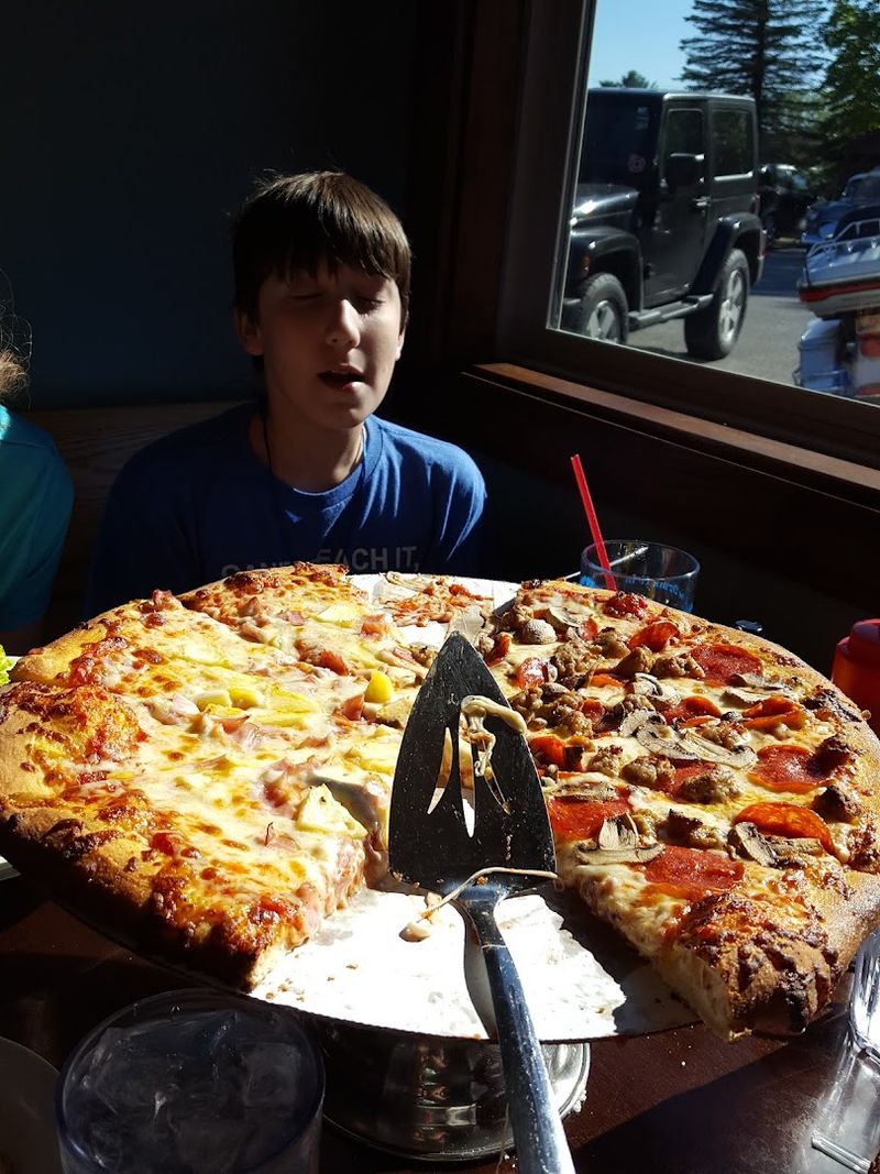 Pizza That Earns Its Reputation