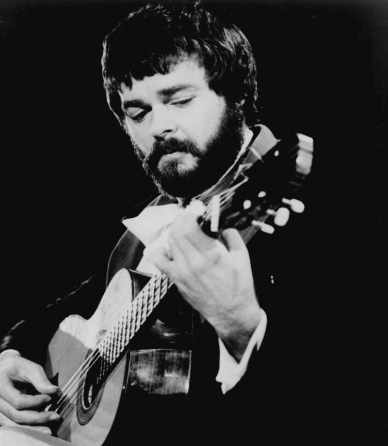 “Classical Gas” – Mason Williams