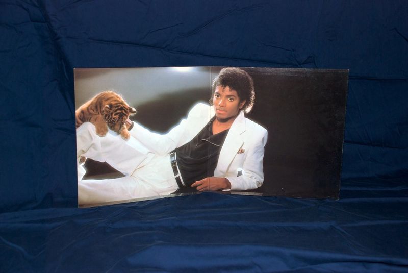 Michael Jackson – Thriller (34× Platinum)