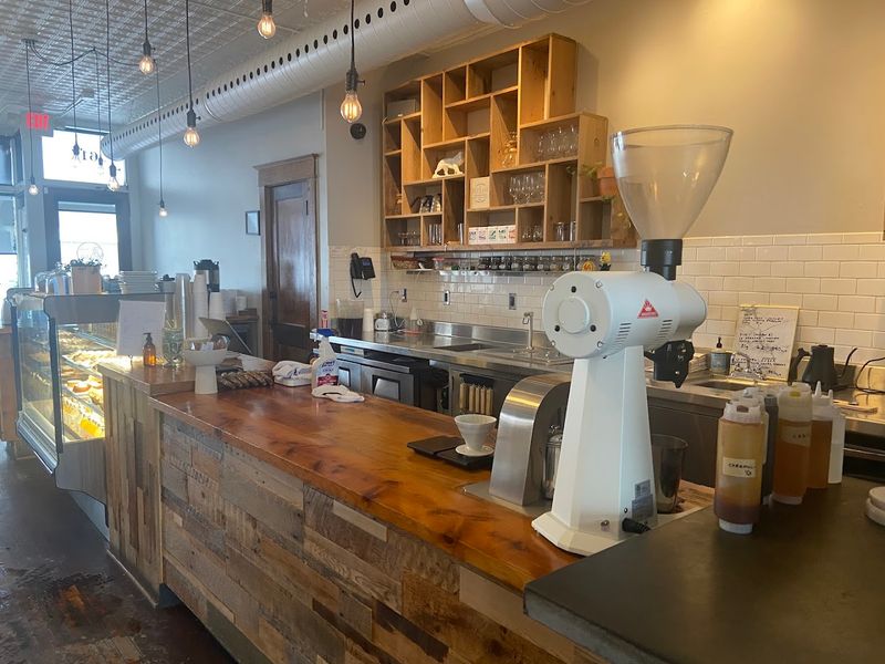 Lyon Street Cafe (Grand Rapids): Wood-accented space with cozy, trendy seating; great for laptops or solo time; 4.6 rating.