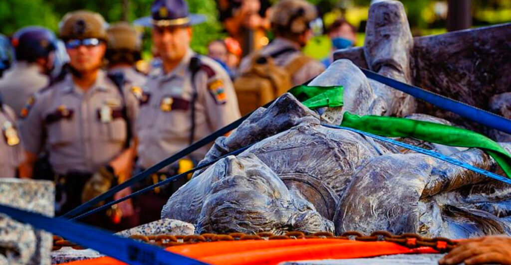 They Once Stood Tall – Now These 18 American Statues Are Gone for Good