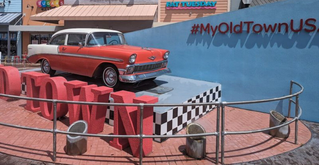 This Classic Kissimmee Spot Brings Retro Vibes, Car Shows, and Family Fun Together