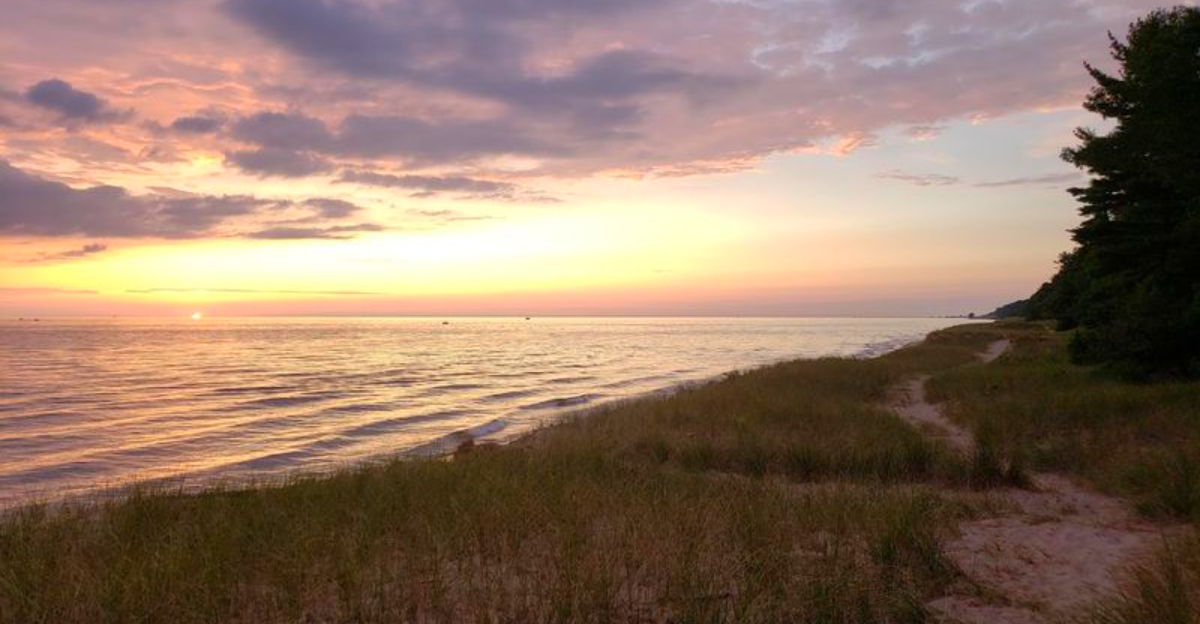 This Hidden Lake Michigan Park Has Bluff Views, Sand Dunes, and Surprisingly Empty Beaches