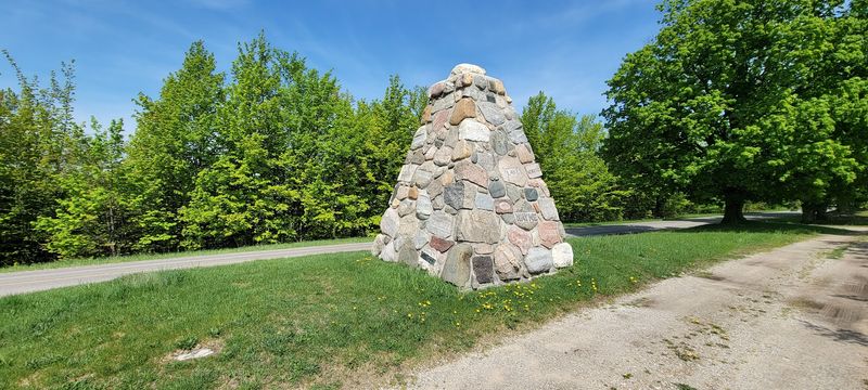 Where Exactly This Cairn Stands