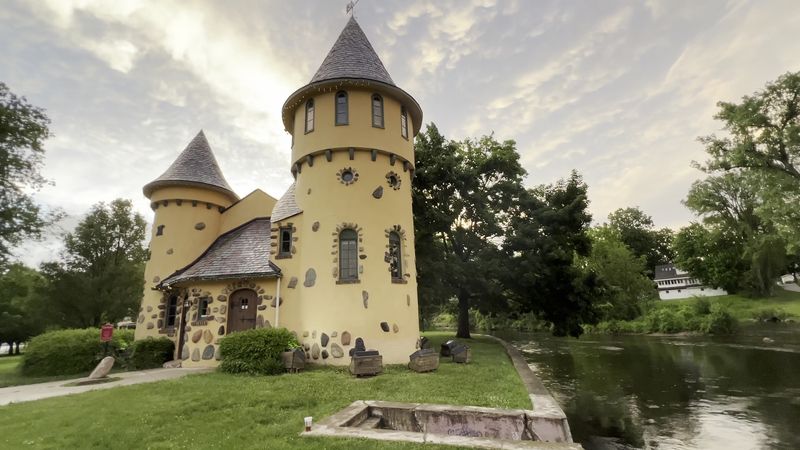 A Castle in the Heart of Owosso
