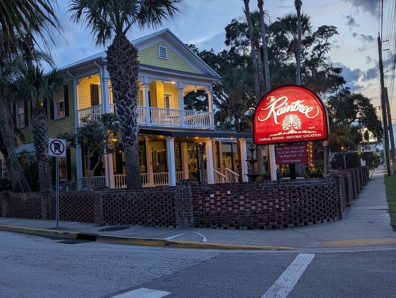 A Historic Address With Four Decades of Family Pride