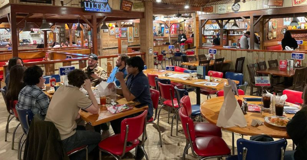 This Lively Orlando Spot Brings a Famous Movie to Life with Seafood and Fun