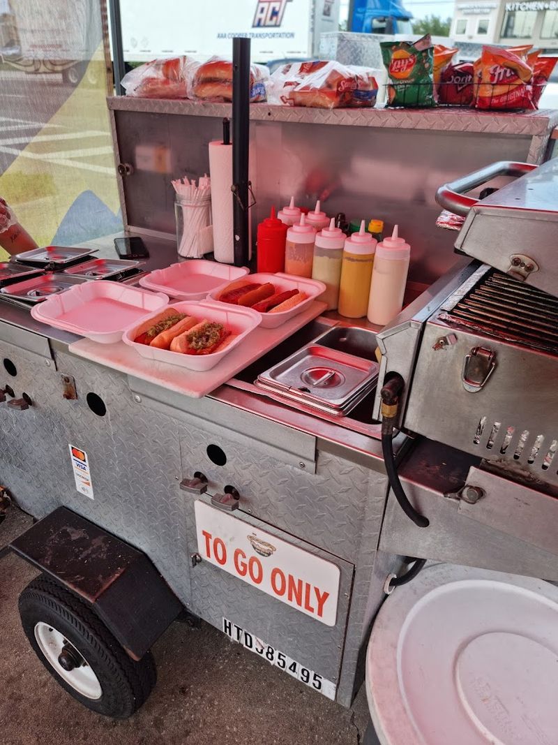 Where You Can Find This Hidden Gem on Orange Blossom Trail