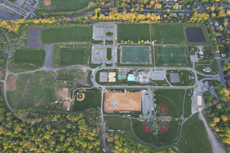 Where Exactly This Park Sits and What to Expect on Arrival