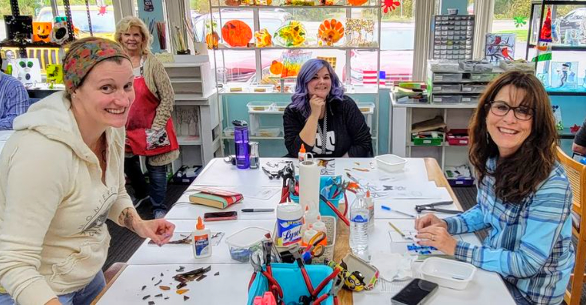 This Michigan Studio Lets You Paint Your Own Pottery – From Mugs to Bowls You’ll Actually Use