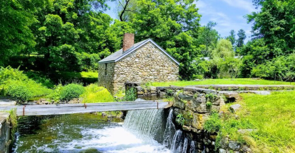 This Mountain Park Near Stanhope Hides A Historic Canal Village In The Woods
