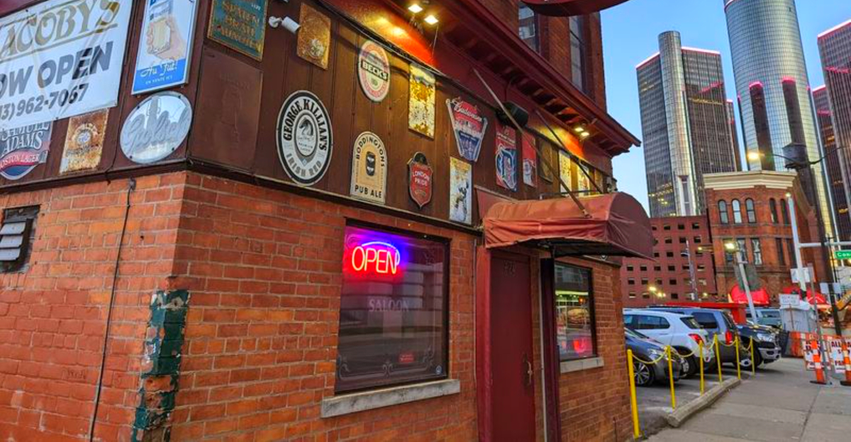 This Old-School Detroit German Restaurant Has Been Serving Schnitzel and Beer for Generations
