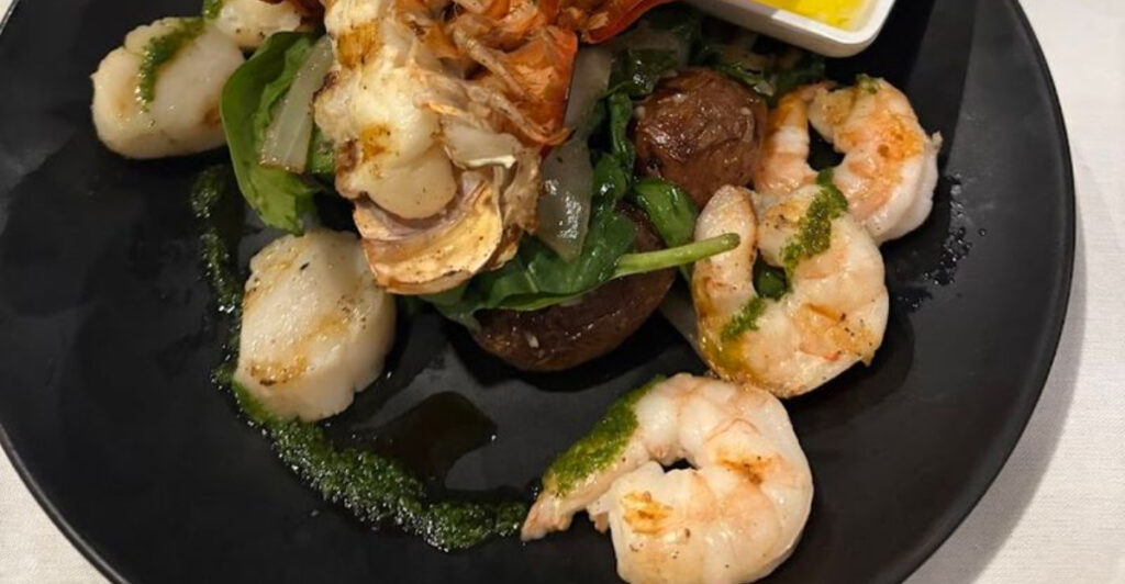 This Sarasota Restaurant Is All About Fresh, Local Seafood Done Right