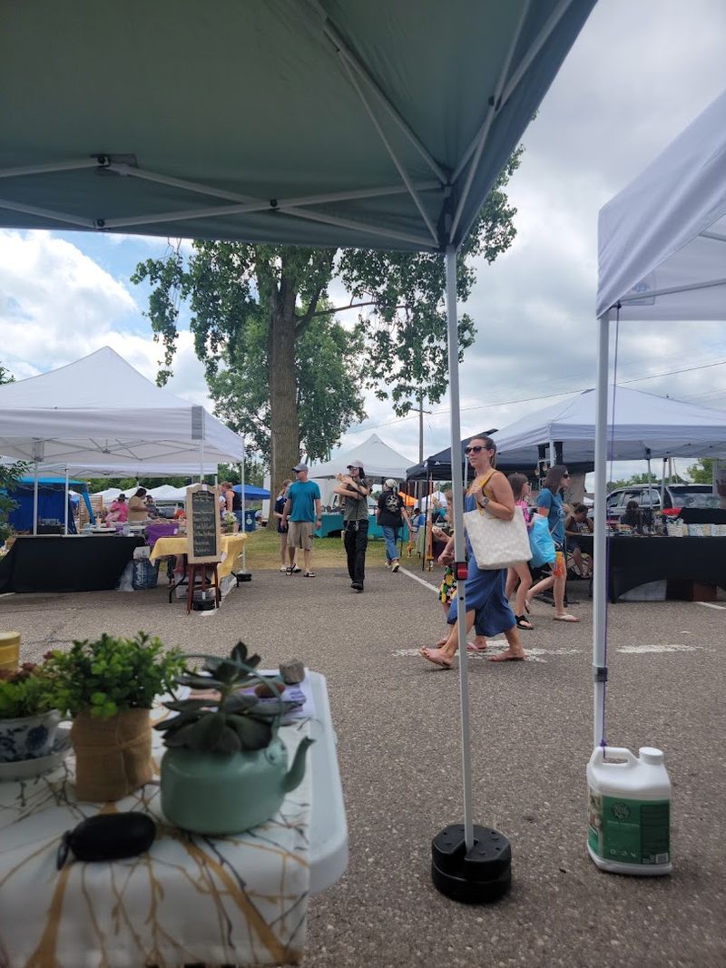 Where It All Happens: John Street and Crapo Park, Holly, MI