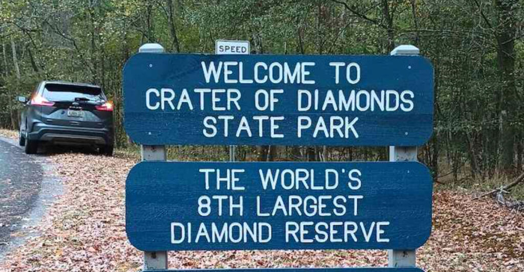 This Underrated Arkansas Destination Turns Visitors Into Diamond Hunters