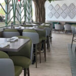 This Venice Hidden Gem Feels Like Dining in a Tropical Treehouse And the Food Is Just as Memorable