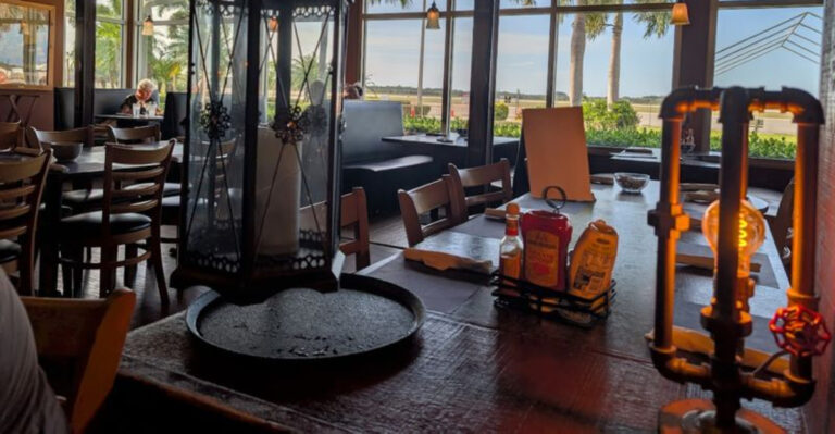 This Vero Beach Spot Combines Classic Comfort Food with Front-Row Airport Views